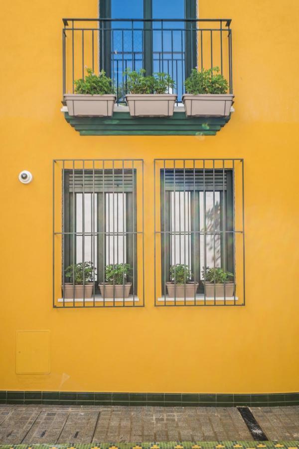 Wello Apartments Sevilla Εξωτερικό φωτογραφία